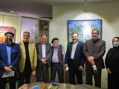 وزیر فرهنگ و ارشاد اسلامی به دیدار حسین محجوبی رفت