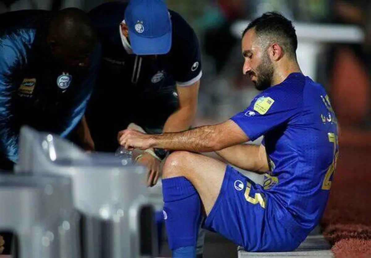 خواسته هواداران استقلال؛ قرارداد داریوش را تمدید کنید!