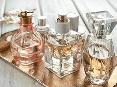 راهنمای جامع خرید عطر و ادکلن و تشخیص عطر اصل