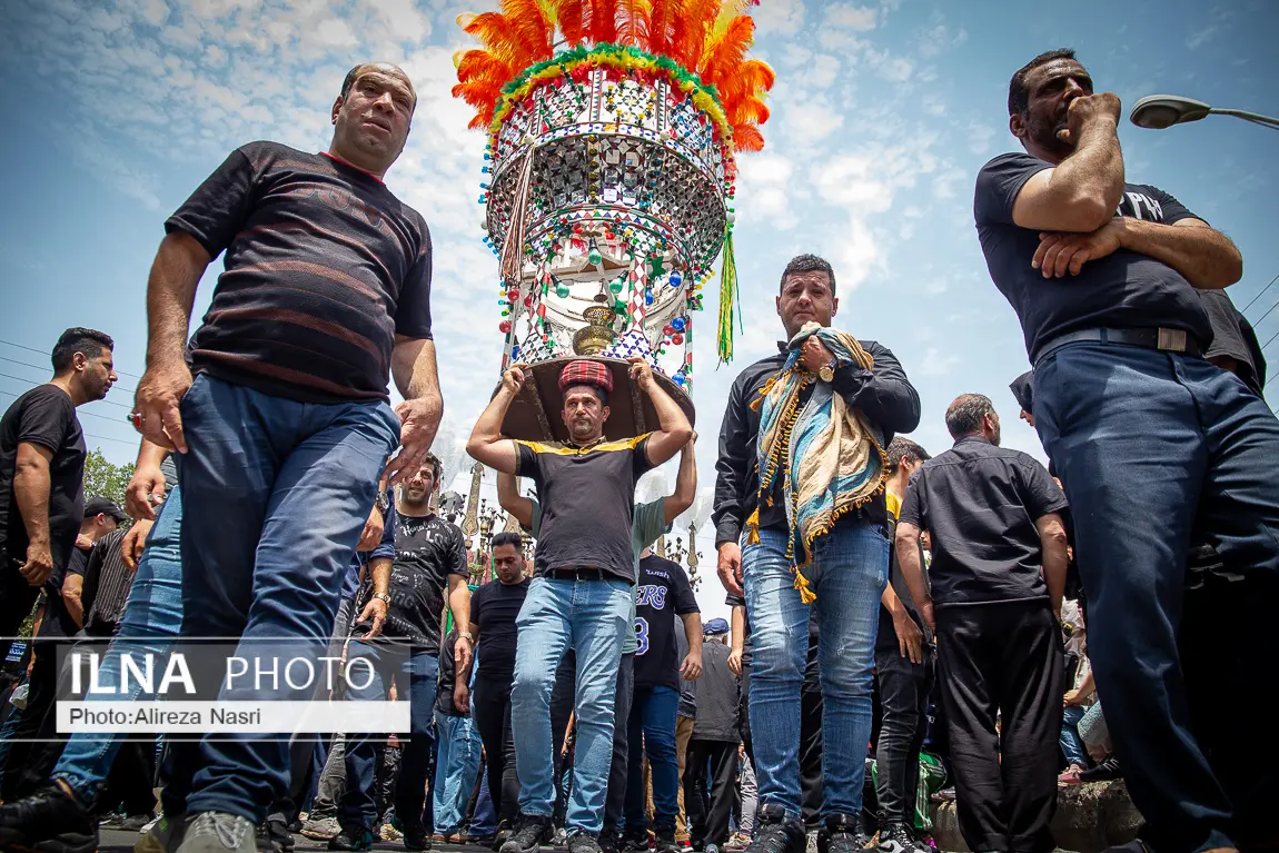 عزاداری عاشورا در اولین خیابان ایران