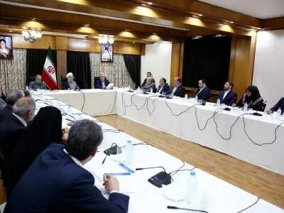 سال ۹۵، سال امید و تلاش برای رونق اقتصادی است
