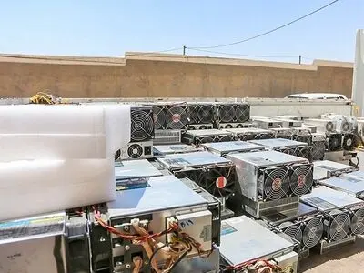 مزرعه غیرمجاز استخراج رمز ارز دیجیتال با بیش از ۶ هزار ماینر در جزیره قشم کشف شد