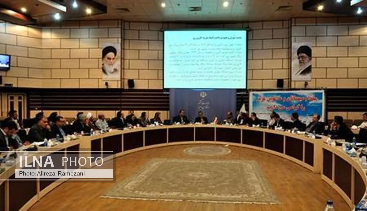 عدم حضور مسئولان اتاق بازرگانی در کارگروه اشتغال قابل پذیرش نیست