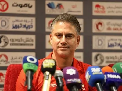 مطهری به ترکیب برنده دست نمی‌زند