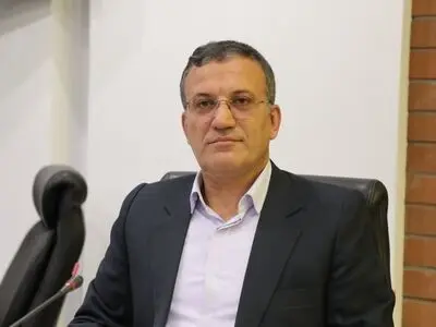 تداوم سکان‌داری علیرضا محمودی به عنوان شهردار اراک با تأکید وزارت کشور