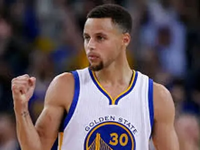 درخشش استفان‌کری در NBA