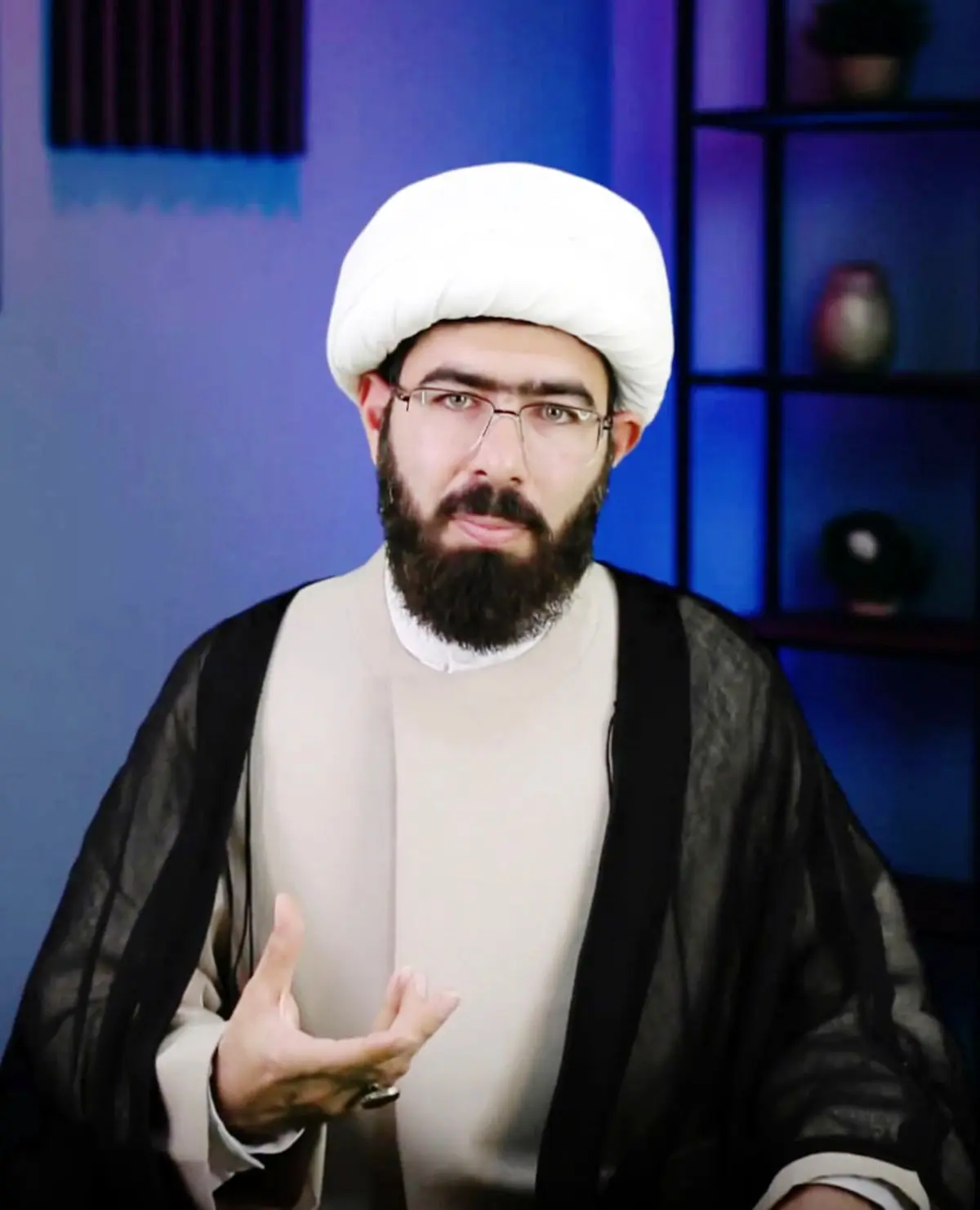«دُرّة المعانی» اثر کیست؟
