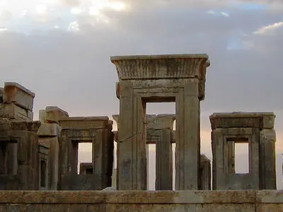  پخش زنده 4K از تخت‌جمشید و حافظیه در دستور کار قرار گرفت/ اجرای طرح سرشماری هوشمند حیات‌وحش در فارس