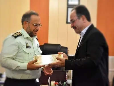 شفقی از فرمانده نیروی انتظامی شهرستان کرج، تجلیل کرد
