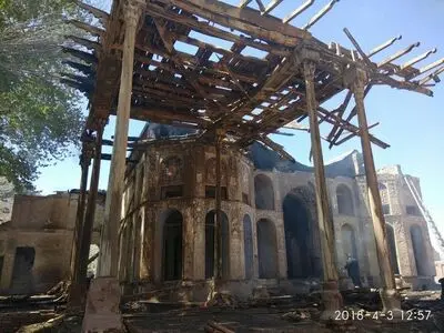 از ۲۰ ستون عمارت سرهنگ آباد، ۶ ستون باقی‌مانده/۱۰ سال حبس در انتظار مجرمان