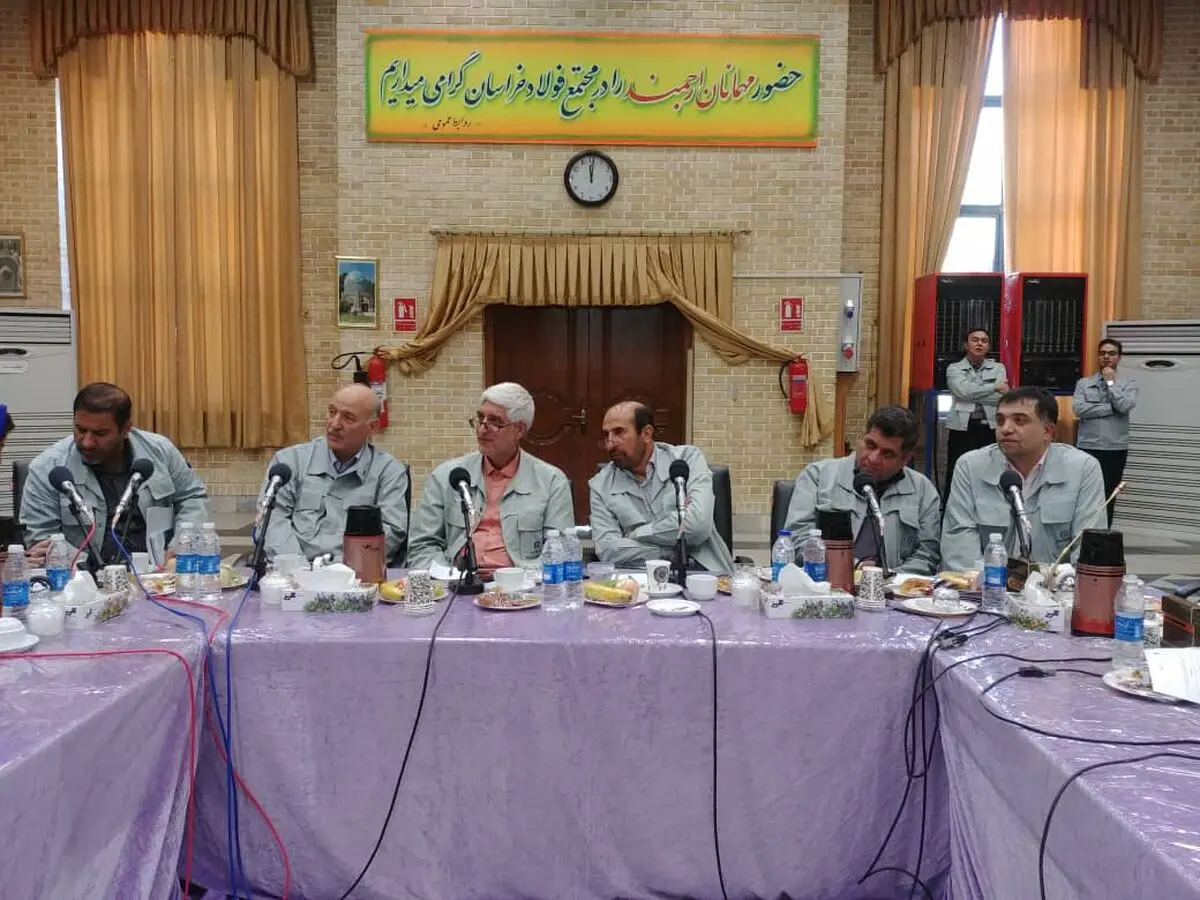  ۱۰ درصد کل مالیات استان را پوشش می‌دهیم/ در تامین مواد اولیه و نقل و انتقال ارز با چالش روبه‌رو هستیم