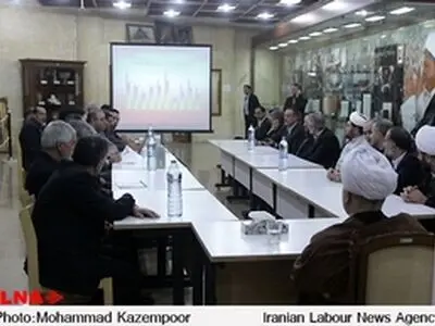 دیدار شخصیت‌های حوزوی، سیاسی، اقتصادی با آیت الله هاشمی