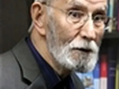 مولانا در اشعارش همواره امر به «مدارا» می‌کند