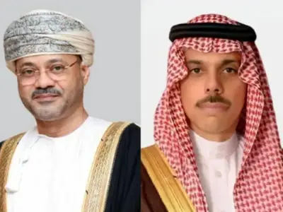 رایزنی بن فرحان و البوسعیدی در رابطه با تحولات منطقه