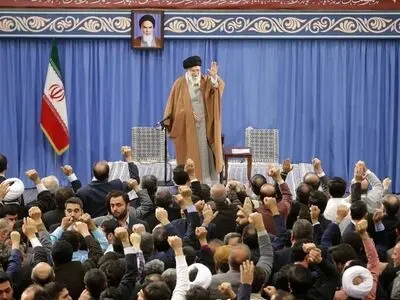 قائد الثورة: بعد 40 عاما، ایران باتت اقوى من اعدائها