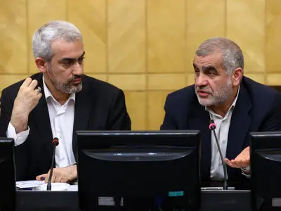 ۵۰۰ هزار میلیارد تومان معافیت مالیاتی داریم که برای اقشار مستضعف هزینه نمی‌شود