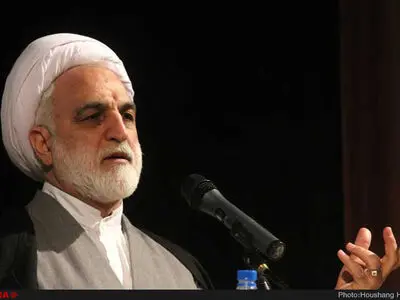 ملت ایران نقشه خائنانه دشمنان را می‌دانند/ با شیطان مذاکره نمی‌کنیم