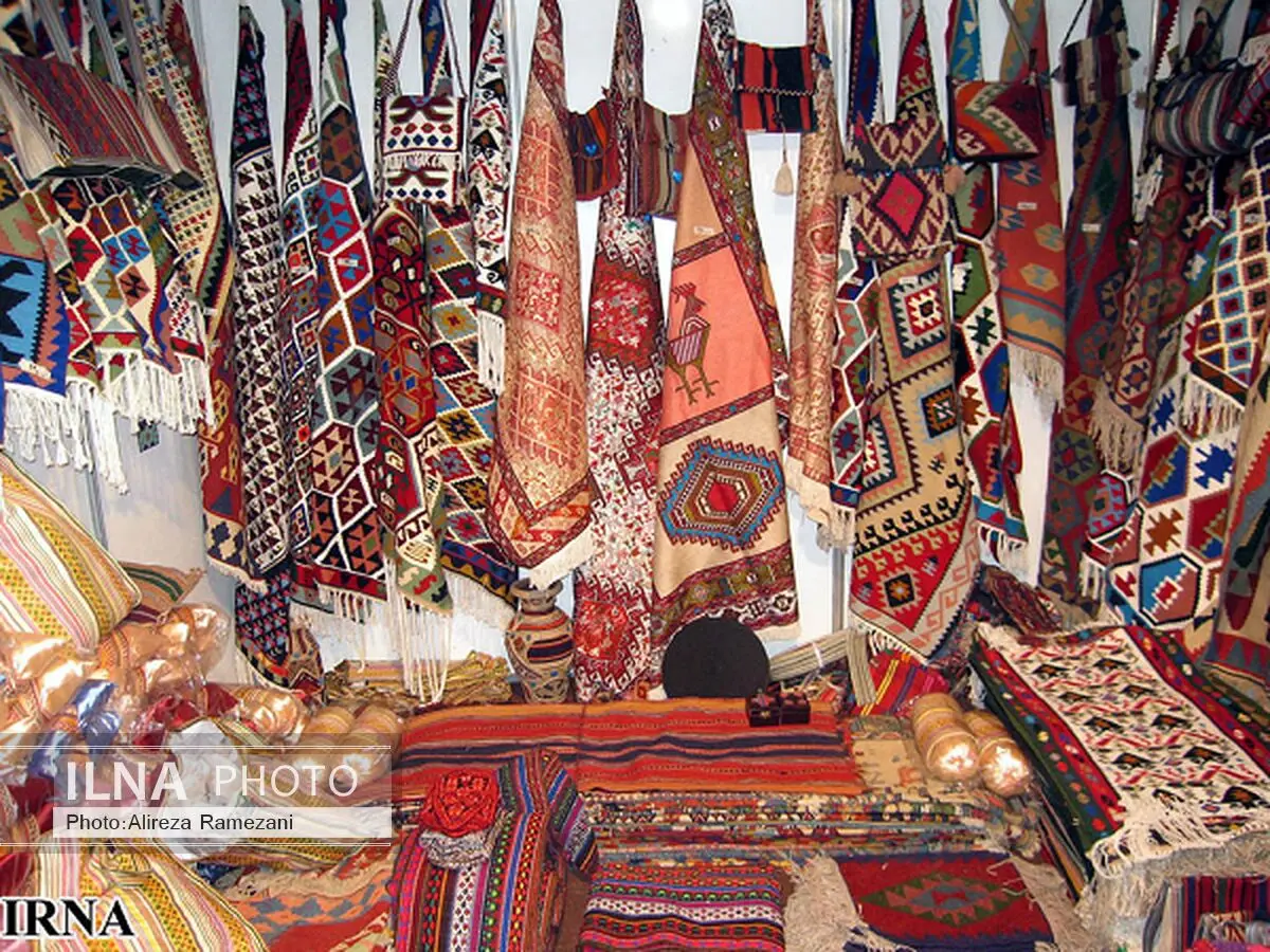 صنایع‌دستی یکی از ظرفیت‌های قابل اتکا و پراهمیت آذربایجان‌غربی است