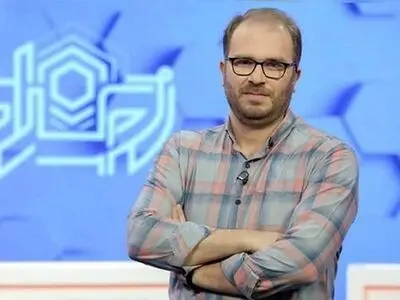 مجری تلویزیون: «آخه هفتِ صبح وقتِ براندازیه؟» + فیلم