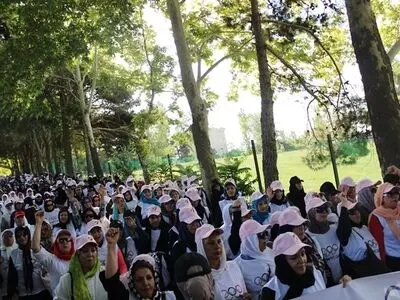 پیاده‌روی بانوان‌تهرانی با شعار المپیک و بانوان