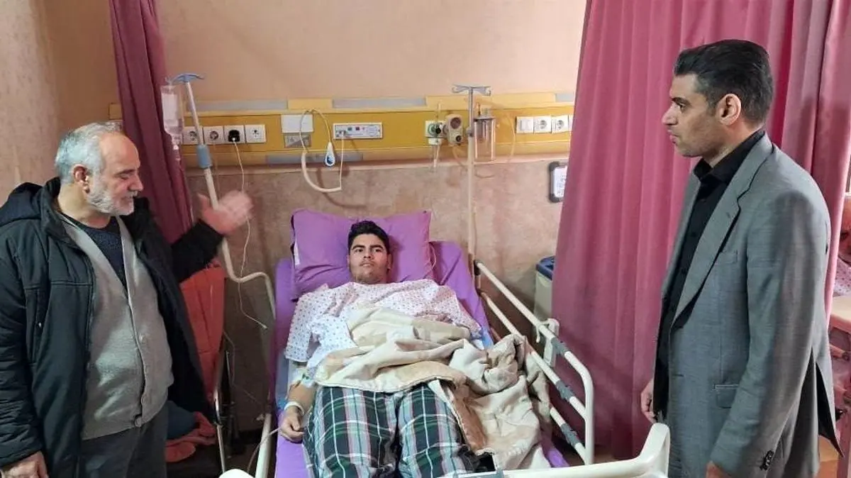 عیادت مدیرعامل پرسپولیس از مجروحان حملات آمریکایی - صهیونی