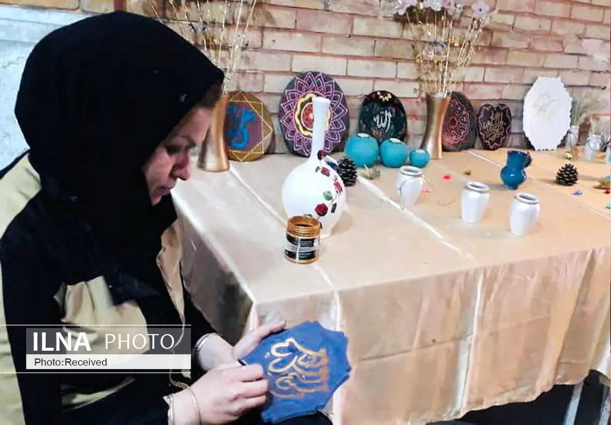 برگزاری نمایشگاه‌های صنایع‌دستی در آوج و تاکستان