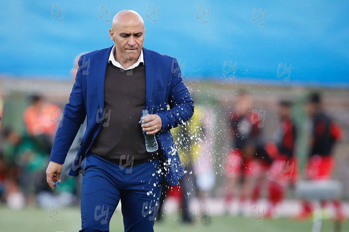 منصوریان: می‌توانستیم در نیمه اول کار را تمام کنیم/ بیشتر از چند بار نمی‌توان پرسپولیس را گیر انداخت