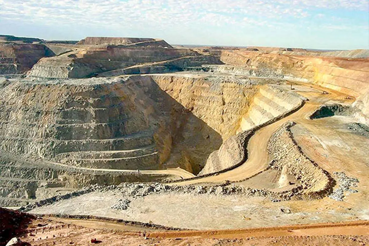10 معدن راکد استان مرکزی در اولویت راه‌اندازی مجدد