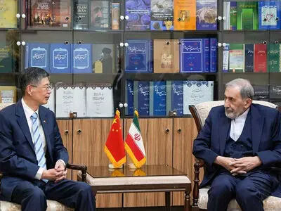 ولايتي: إيران والصين وروسيا ترسم ملامح النظام العالمي الجديد