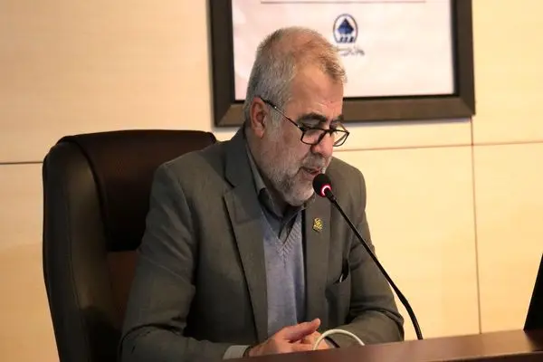  سامانه شفافیت شهرداری ۲۸ بهمن رونمایی می شود/ غیرقانونی بودن یاوران شورا درست نیست