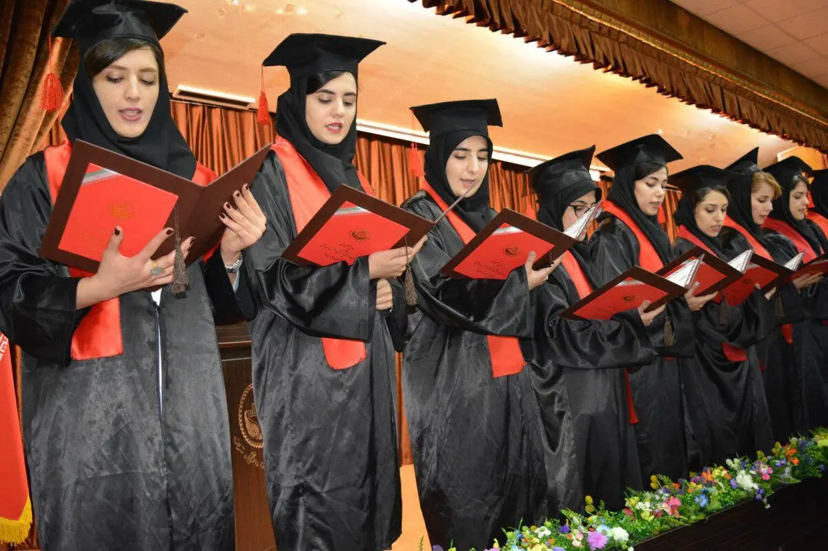 آغاز کاهش پذیرش دانشجو در رشته دامپزشکی 