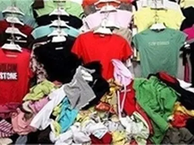 جریمه 350 میلیون ریالی قاچاقچی پوشاک در بهبهان وصول شد