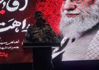 تا پذیرش سازوکار قانونی ایران، تنگه هرمز بسته خواهد ماند