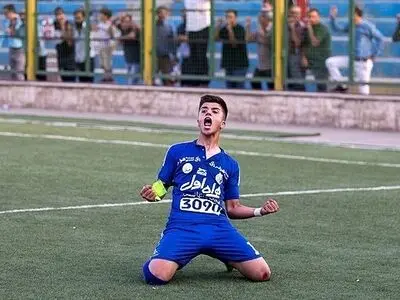 حرکات تکنیکی و گلزنی خرید جدید استقلال برابر پرسپولیس (ویدئو