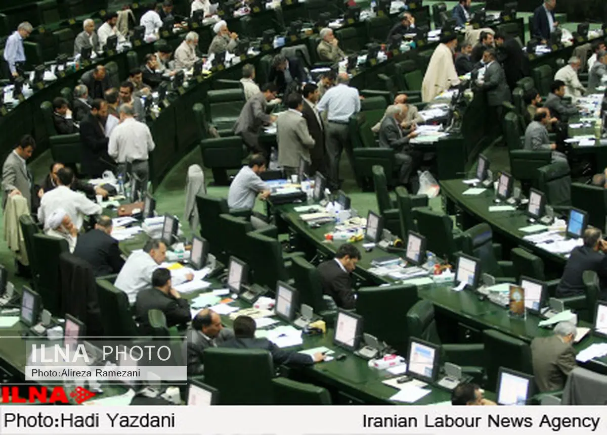 انتقاد از برخورد سلیقهای در بکارگیری معلمان