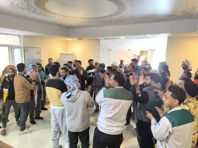 چهارمین روز اعتراض کارگران کشت و صنعت میان‌آب کرخه/ مطالبه برای ساماندهی مدیریتی و پرداخت مطالبات