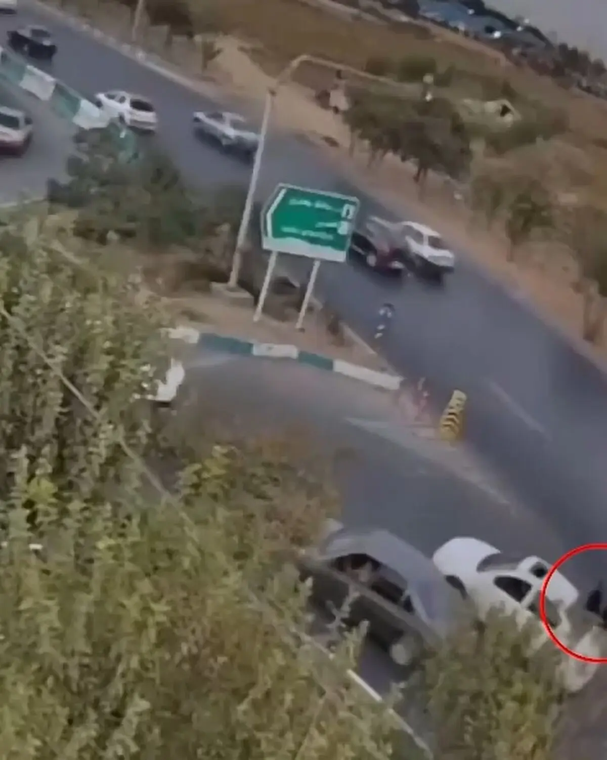 فیلم سرقت گردنبند در صحنه «تصادف ساختگی» در اسلامشهر