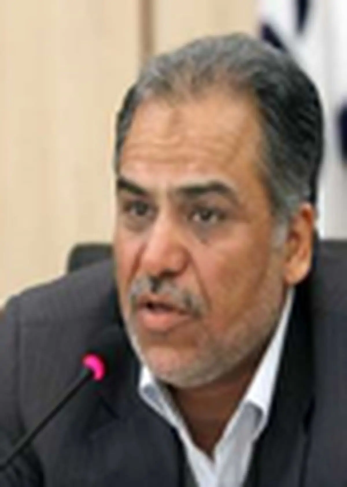 تمام عیدی کارمندان و بازنشستگان تا پایان بهمن یا اسفند پرداخت می شود