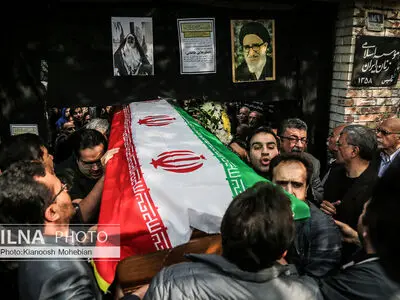 مراسم تشییع پیکر اعظم طالقانی