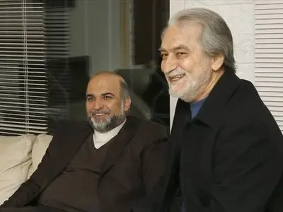دیدار مدیرعامل صندوق اعتباری هنر با مجید انتظامی/او از مفاخر تاریخ هنر انقلاب اسلامی است