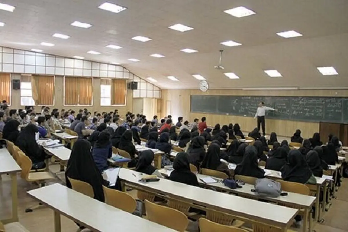 عارف آئین‌نامه بازطراحی دروس عملی دانشگاه‌ها را ابلاغ کرد