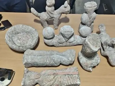 کشف یک محموله تاریخی ۲۸۰۰ ساله با ارزش حدود هزار میلیارد تومان در فریدونکنار