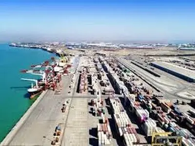 بیش از هزار تن مواد اولیه پتروشیمی قائد بصیر با ورود قضایی دادستان بندر امام خمینی (ره) ترخیص شد