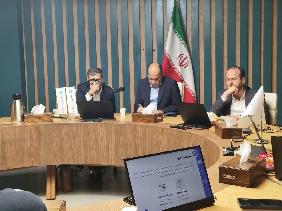 مشارکت کارگران در مسائل کلان در گروی تقویت نهاد و تشکل کارگری