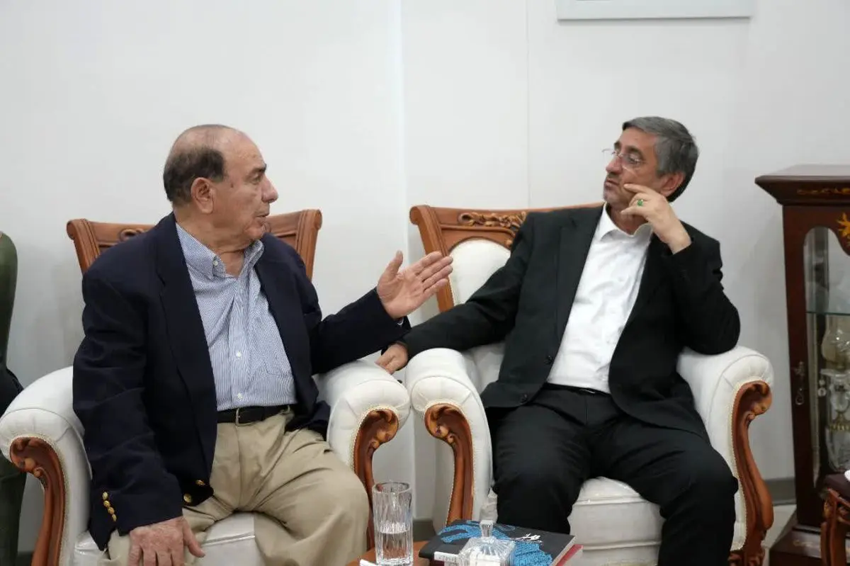 حمایت از چهره های علمی و پژوهشی وظیفه مهم دستگاه های اجرایی است