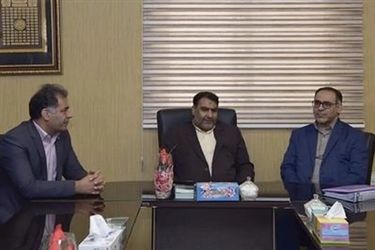 جامعه مومن به رفع مشکلات هم کمک می کنند و بانک قرض الحسنه مهرایران مصداق آن است