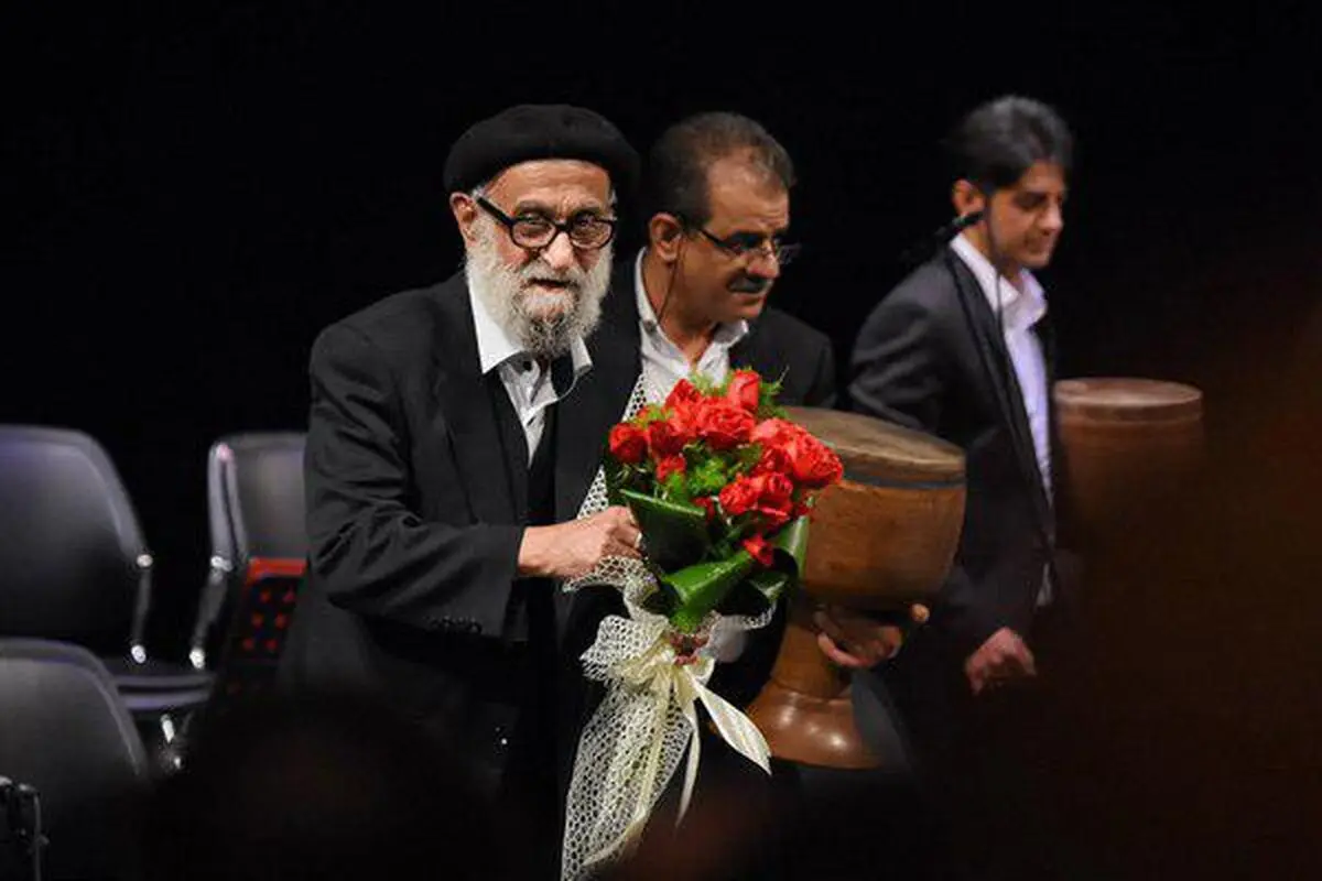 قدردانی از «معلم آشکار» هنرستان موسیقی