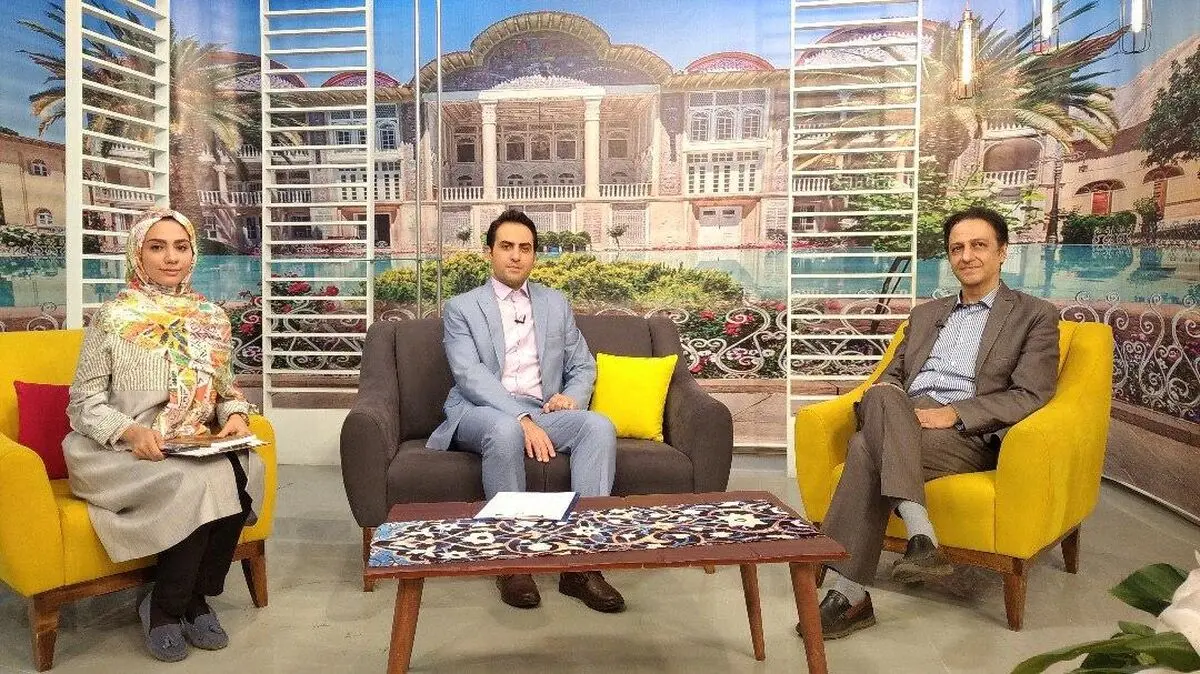 دکتر نون زنش را بیش‌تر از مصدق دوست دارد