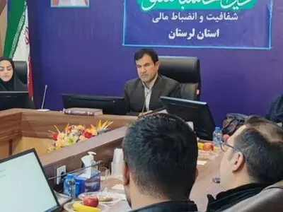 پایبندی به قوانین اصلی‌ترین ویژگی حرفه‌ای کارپردازان است/خرید کالا ها مبتنی بر کیفیت لازم