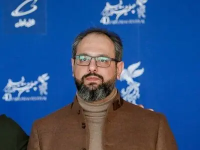 در بازنمایی قهرمانان ملی در سینما عقب هستیم/ زندگی شهید رضایی‌نژاد فی نفسه جذاب است/ منتظر فیلمنامه نمی‌مانم